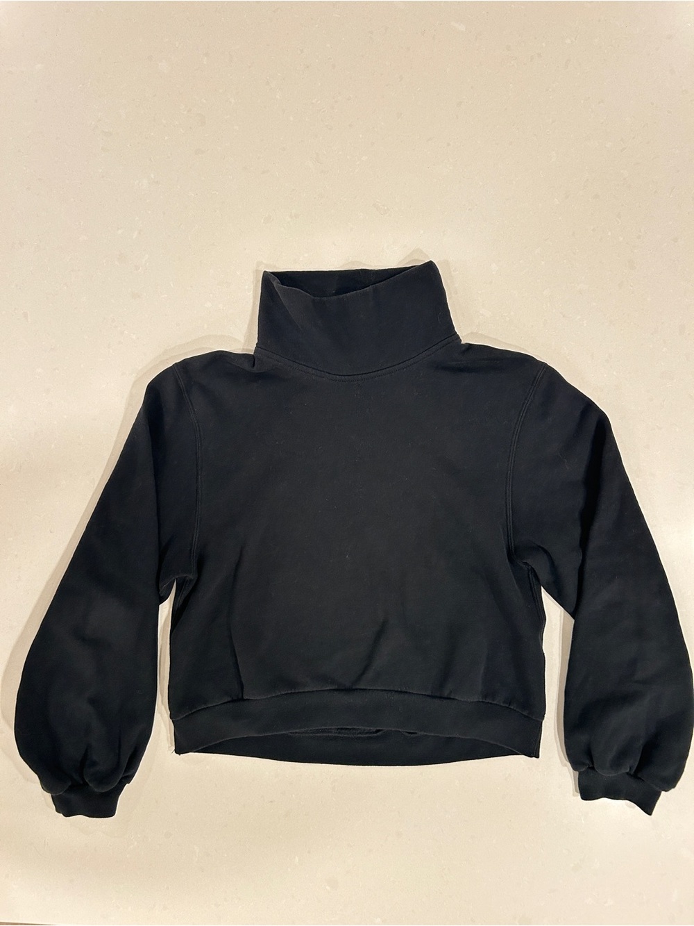 Black Crew Cropped Sweatshirt